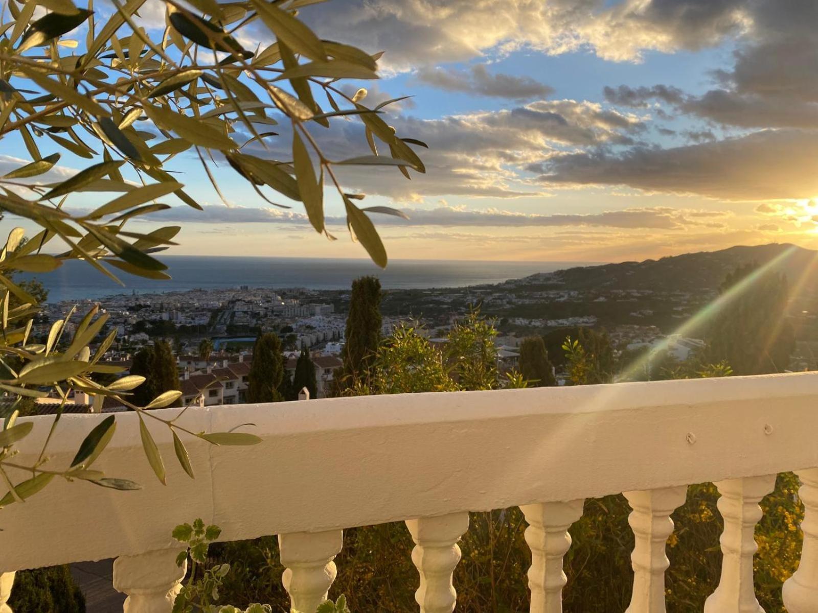 Precioso Apartamento Mandarinos Con Vistas Al Mar เนร์คา ภายนอก รูปภาพ